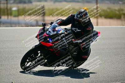 media/Apr-13-2025-TrackXperience (Sun) [[fb1ef998a6]]/Level 2 (Intermediate)/Turn 8 (Session 3)/